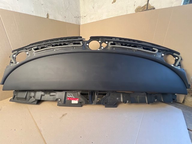 TESLA 108340105J Панель салона передняя "торпедо" в наличии Чернигов