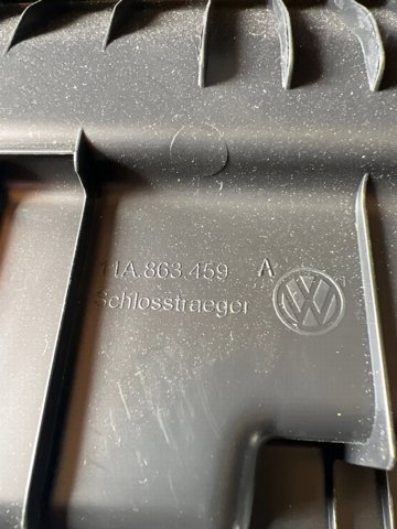 11A863459A4PK VAG Облицовка задней панели багажника купить в Тернополь