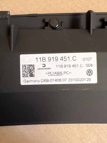 VAG 11B919451C в наличии Николаев