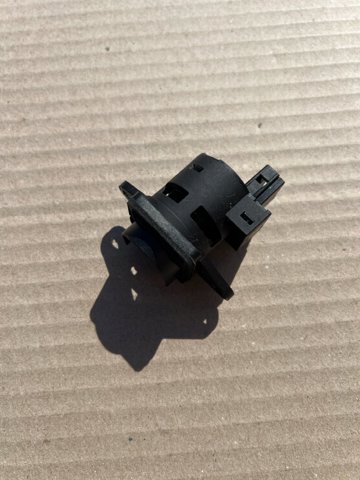 149471500C TESLA Датчик температуры салона купить в Черновцы