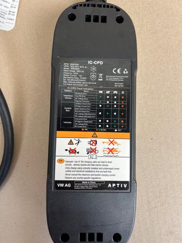Кабель для зарядки электромобиля 1EA971675AL VAG