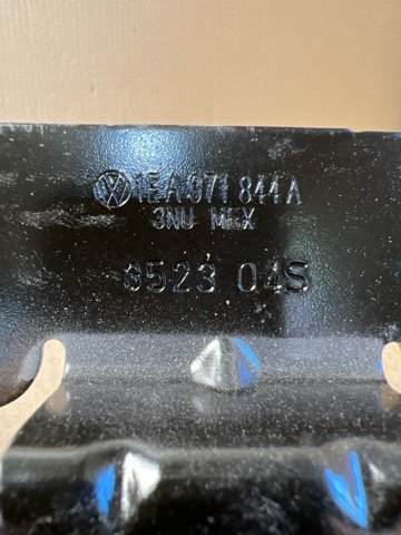 1EA971844A VAG купить в Киев
