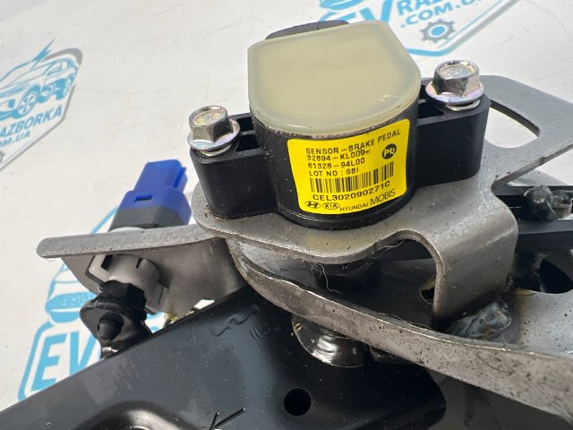 HYUNDAI 32800KL100 Педаль тормоза в наличии Николаев