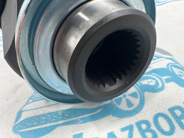 Полуось передняя, правая 495002E900 MARKET (OEM)