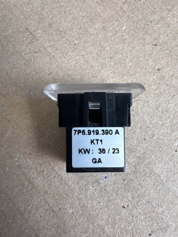 VAG 7P6919390AKT1 в наличии Черновцы