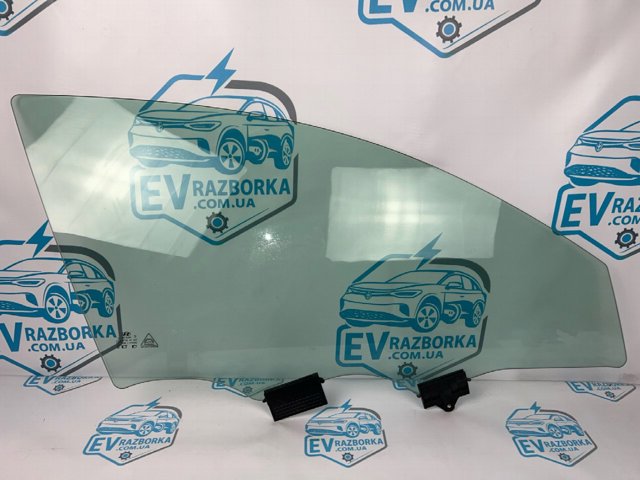 Стекло пассажирской двери 82420KL030 HYUNDAI