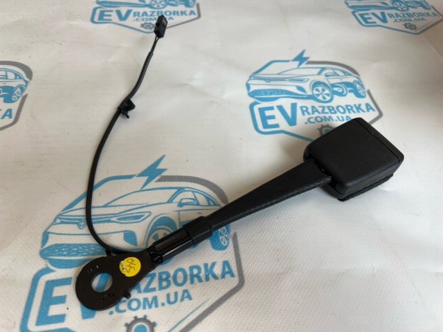 VAG 8Y0857755MNB Рычаг (замок) фиксации ремня безопасности передний в наличии Полтава