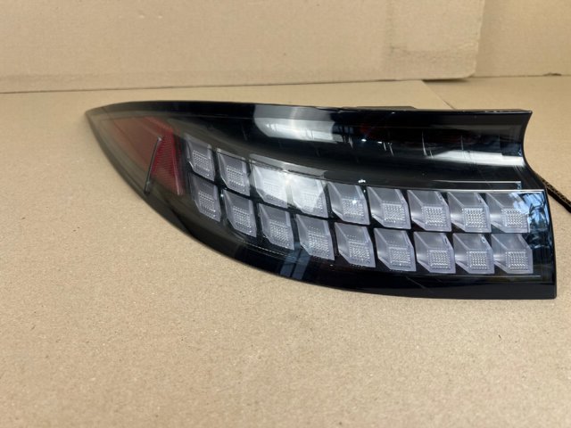 92401KL020 HYUNDAI Фонарь задний левый купить в Киев