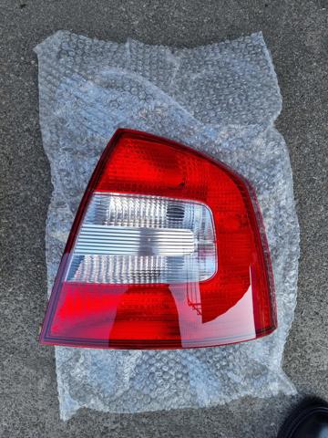 Фонари задние 1Z5945112B VAG