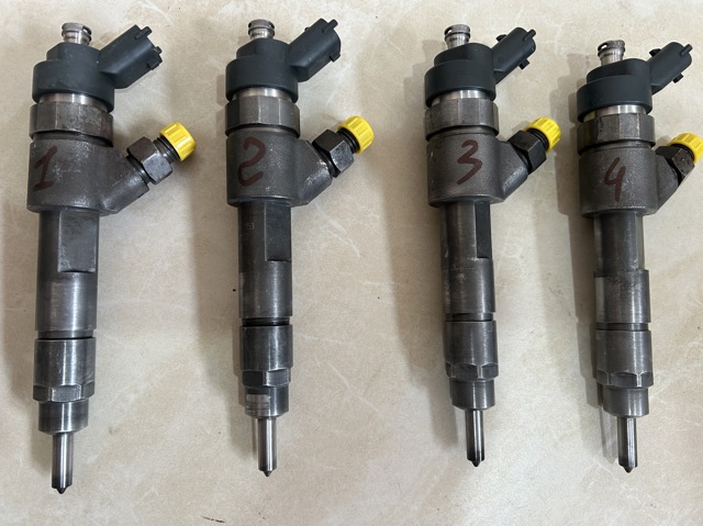 BOSCH 0445120002 Топливные форсунки в наличии Ирпень