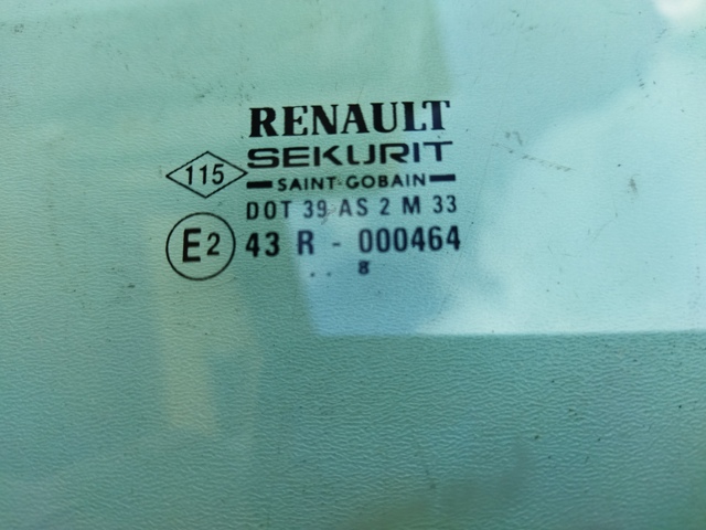 7701470545 RENAULT Стекло двери передней левой купить в Николаев