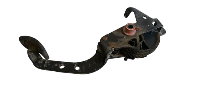 Педаль сцепления 8200060841 RENAULT