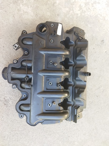 8200239705 RENAULT Крышка клапанная купить в Ирпень