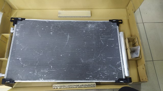884A042070 TOYOTA Радиатор кондиционера купить в Житомир