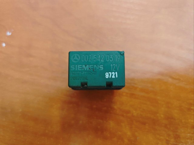 Реле управления дворниками 0025420319 MERCEDES