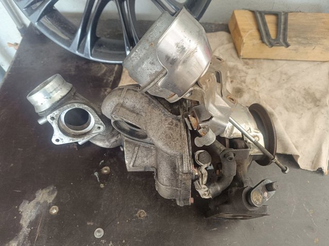 Турбокомпрессор 11657809863 BMW
