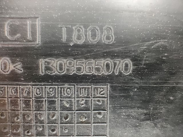 PEUGEOT 1309565070 Бампер задний в наличии Ровно