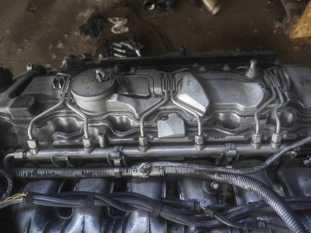 Распределитель топлива 13537576779 BMW
