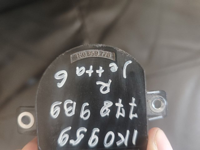 1K09597789B9 VAG купить в Хмельницкий