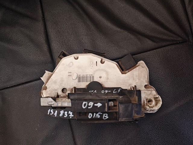 Замок передней левой двери 1S1837015B VAG