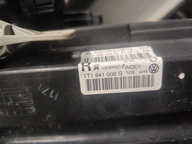 VAG 1T1941006G Правая фара в наличии Львов