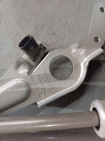 VAG 3D5827302L в наличии Ирпень