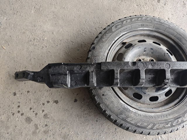 VAG 3G8807248B Абсорбер переднего бампера в наличии Чернигов