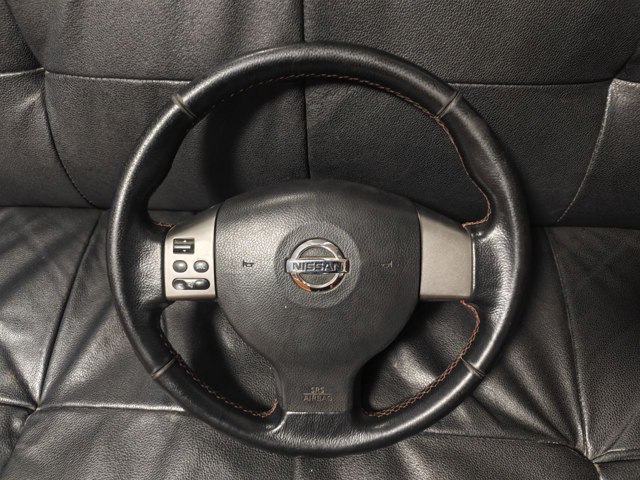 Рулевое колесо 484309U020 NISSAN