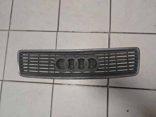 Решетка радиатора 4A0853651 VAG