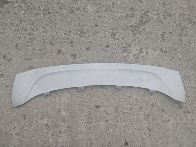 Передний клык бампера 51117319805 BMW