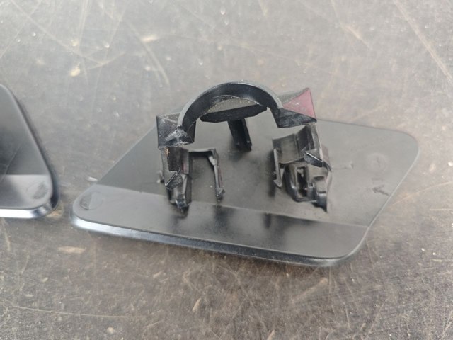51118064137 BMW Накладка форсунки омывателя фары передней купить в Одесса