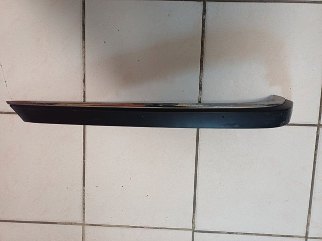 Накладка бампера заднего, левая 51128125411 BMW