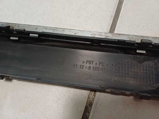 BMW 51128125411 Накладка бампера заднего левая в наличии Николаев