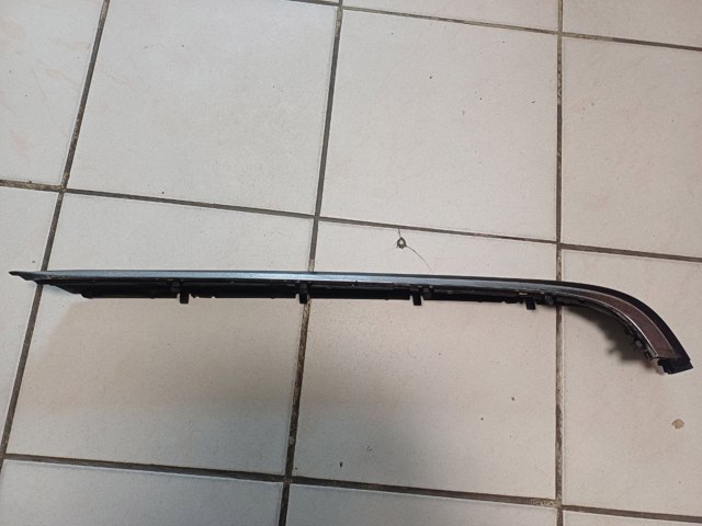 BMW 51128125412 Накладка бампера заднего правая в наличии Запорожье