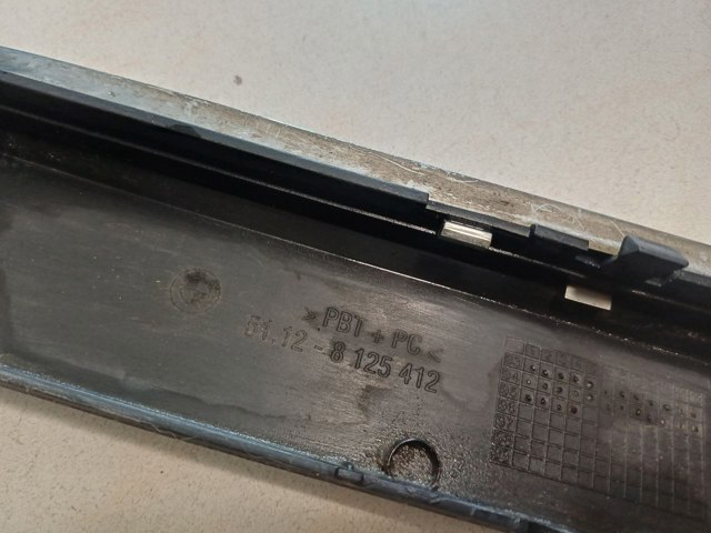 51128125412 BMW Накладка бампера заднего правая купить в Львов