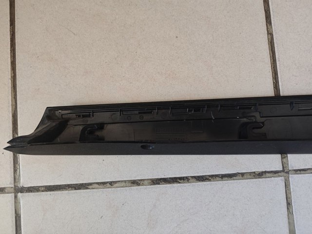 BMW 51139801509 Обшивка стойки кузова внутренняя передняя левая в наличии Ужгород