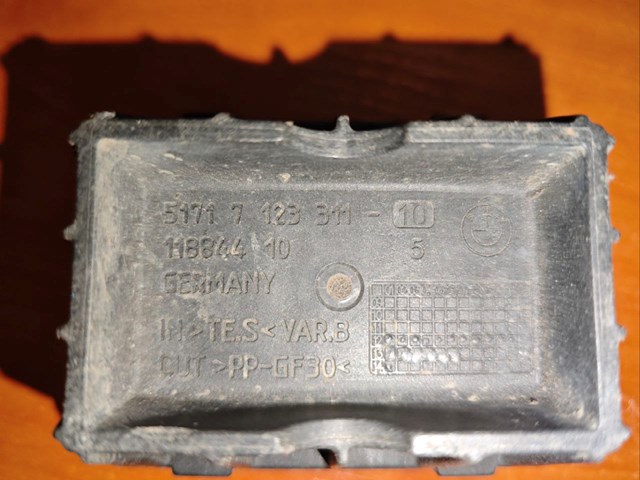 51717123311 BMW Подушка домкрата нижняя (поддомкратник) купить в Харьков