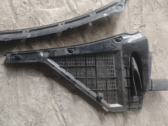 51717151969 BMW Решетка дворников купить в Запорожье