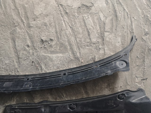 BMW 51717151969 Решетка дворников в наличии Ужгород