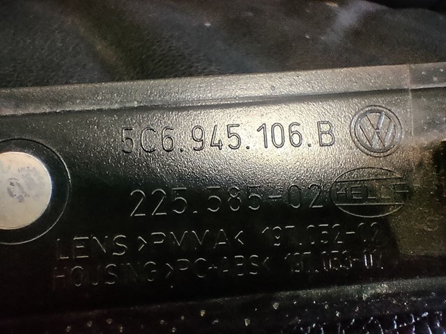 5C6945106B VAG Правый катафот заднего бампера купить в Полтава