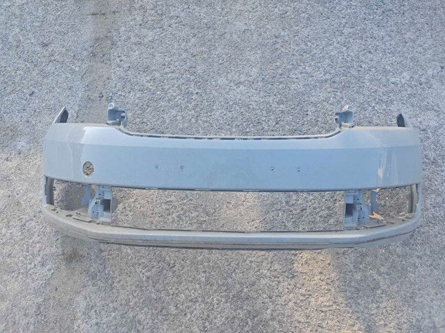 Буфер (бампер) передний 5JA807221B VAG