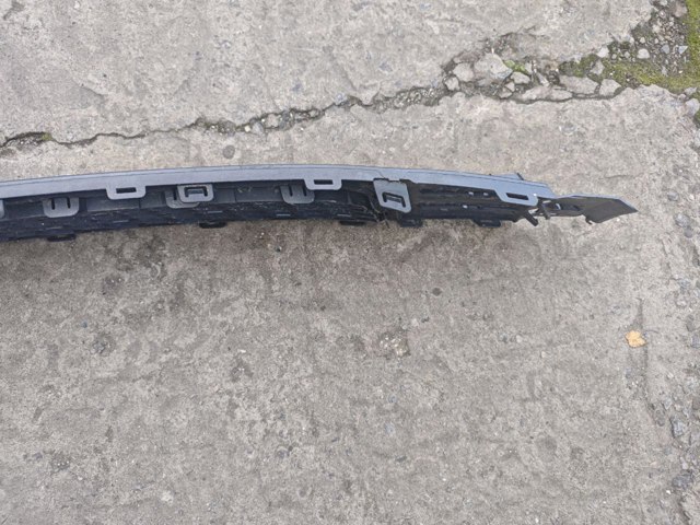 VAG 5K0853677C Решетка бампера в наличии Черкассы