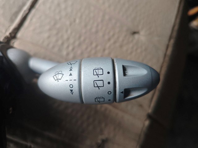 Подрулевой правый переключатель  61311489484 BMW