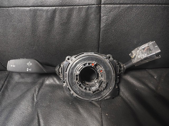 Переключатель подрулевой в сборе 61319330565 BMW