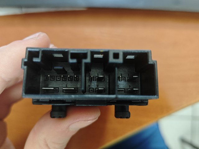 61359216468 BMW Модуль управления (ЭБУ) переднего сидения купить в Одесса