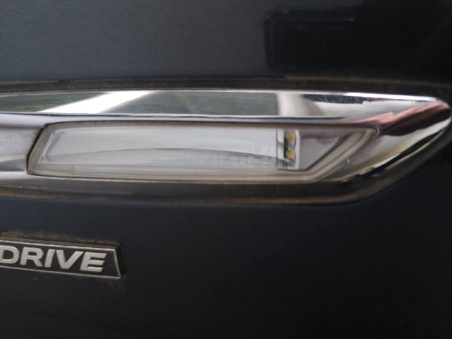 BMW 63137154168 Повторитель поворота на крыле правый в наличии Ужгород