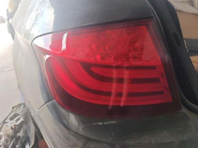 Фонарь задний 63217203231 BMW