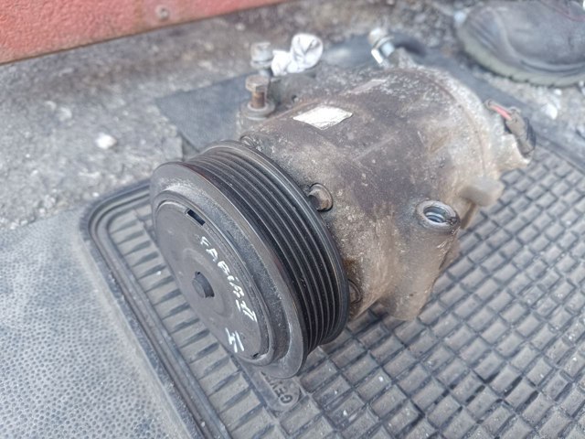 Насос кондиционера 6Q0820808D VAG