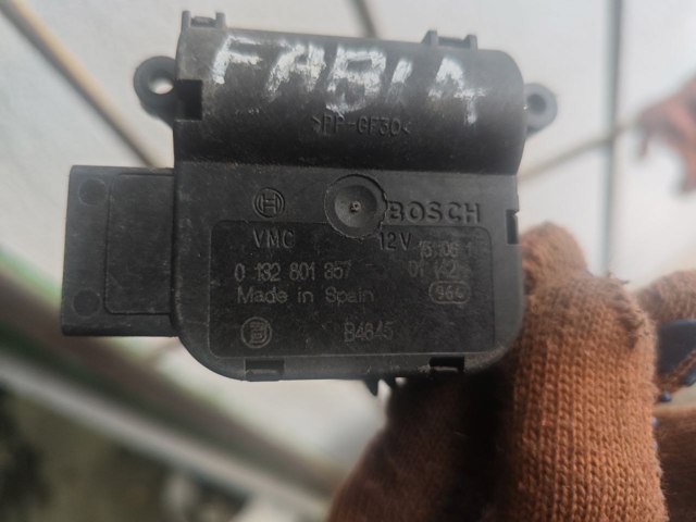 Привод заслонки печки 6Q0907511 VAG