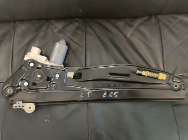 Механизм стеклоподъемника двери задней, правой 7024814 BMW